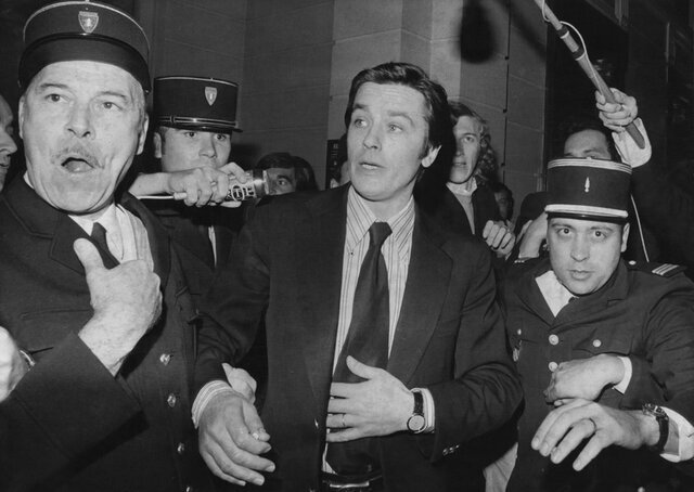 ماجرای اتهام قتل آلن دلون جوان و جسد محافظ او که در یک زبالهدان پیدا شد | پروندهای که مختومه شد