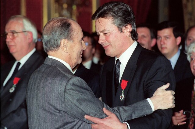 ماجرای اتهام قتل آلن دلون جوان و جسد محافظ او که در یک زبالهدان پیدا شد | پروندهای که مختومه شد