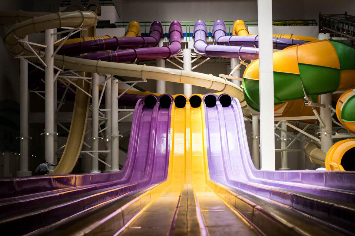 آببازی و شنا در بزرگترین پارک آبی سرپوشیده خاورمیانه