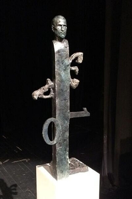 بدقواره ترین تندیسهای ساخته شده از آدمهای مشهور جهان