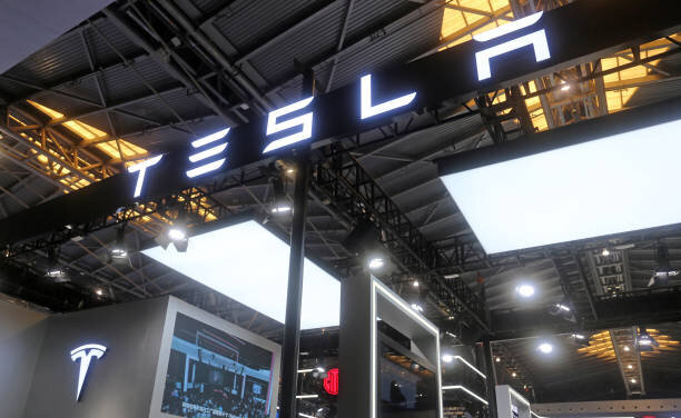 توسعه روباتهای انساننما مجهز به هوش مصنوعی