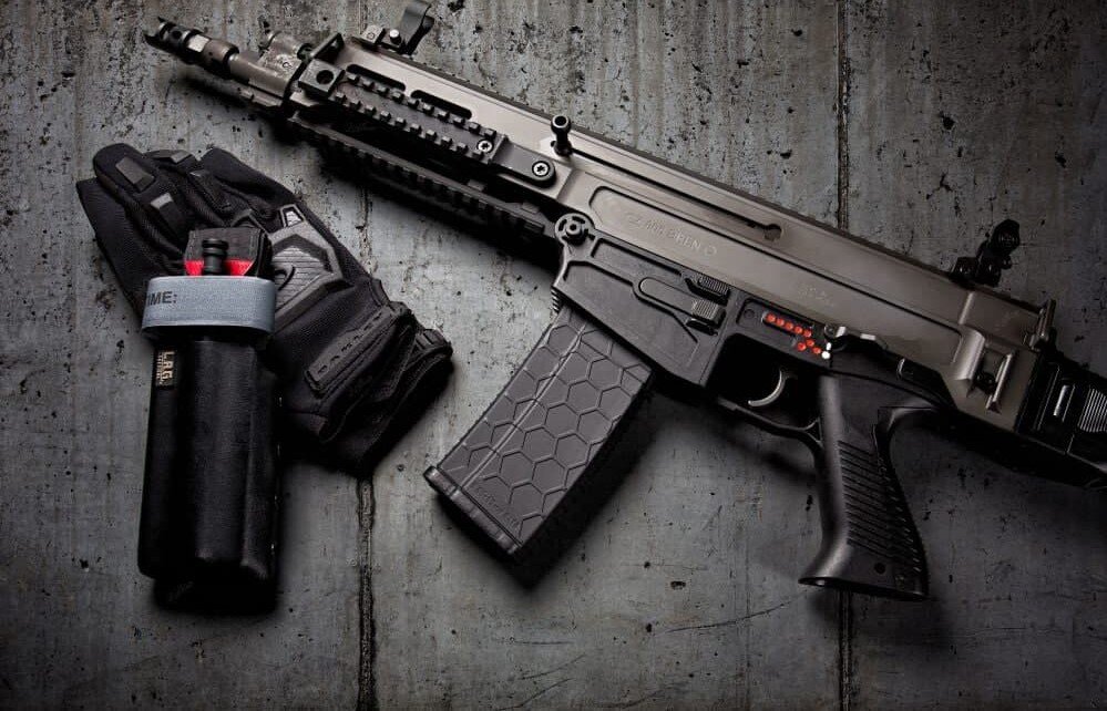 خداحافظی آهسته آهسته نیروهای مسلح با «ژ۳» | تصاویر سلاح جایگزین که تولید ایران است | فاصله زمانی این جایگزینی