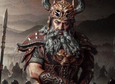 ماجرای شکستگی دست امیر آقایی و ادامه بازی او در این نمایش سنگین | صبح عمل جراحی شد و شب روی صحنه ...