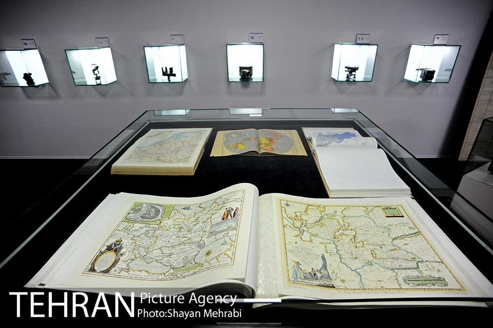 گردش در گنجینه نقشهها