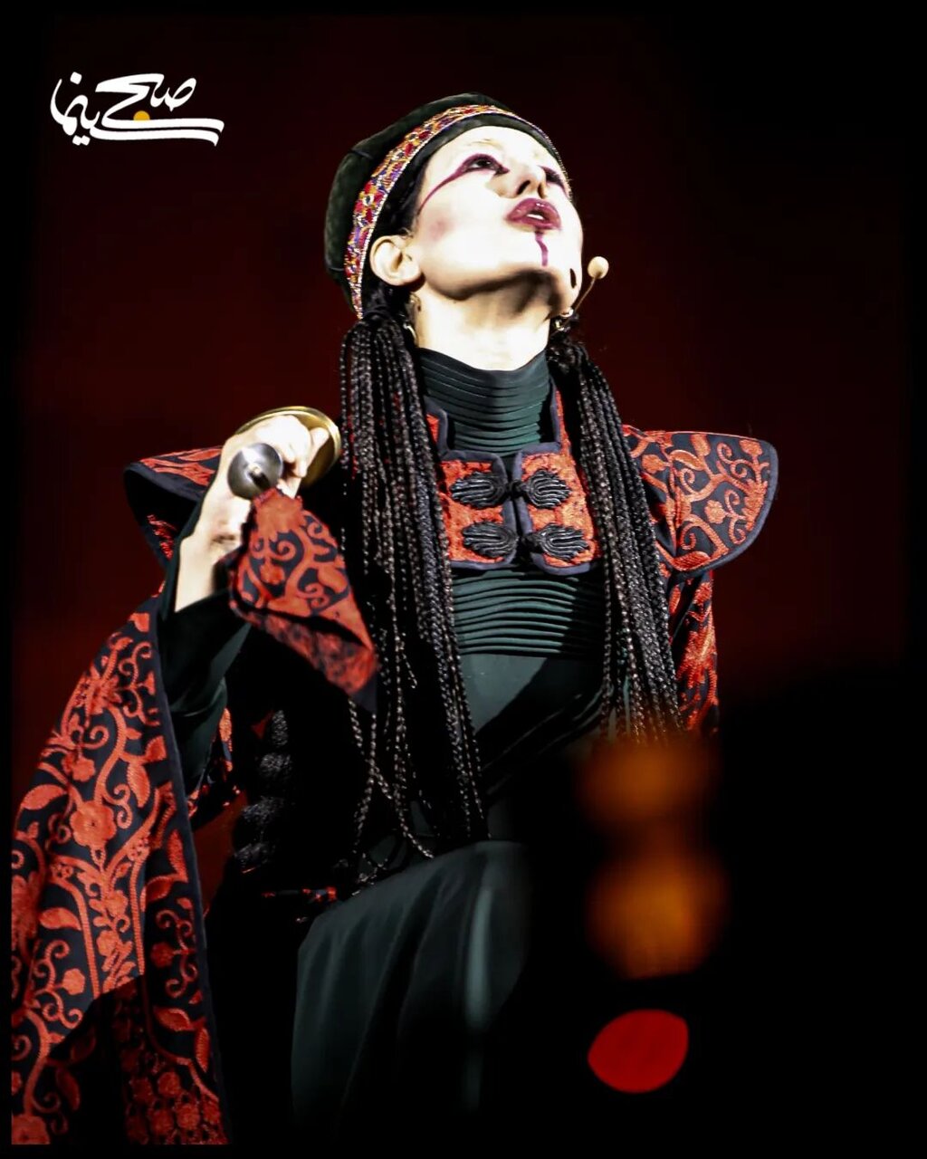 نوید محمدزاده، بهرام افشاری، بهرام رادان و سهراب پورناظری در نمایش سیصد | تصاویر