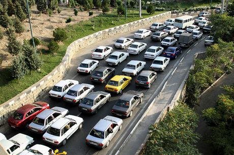 ترافیک ادامه‌دار در جاده‌های شمالی | تردد در این ۲ مسیر همچنان ممنوع است