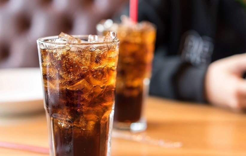 مصرف روزانه نوشابه رژیمی و تاثیر شوکهکننده آن بر مغز