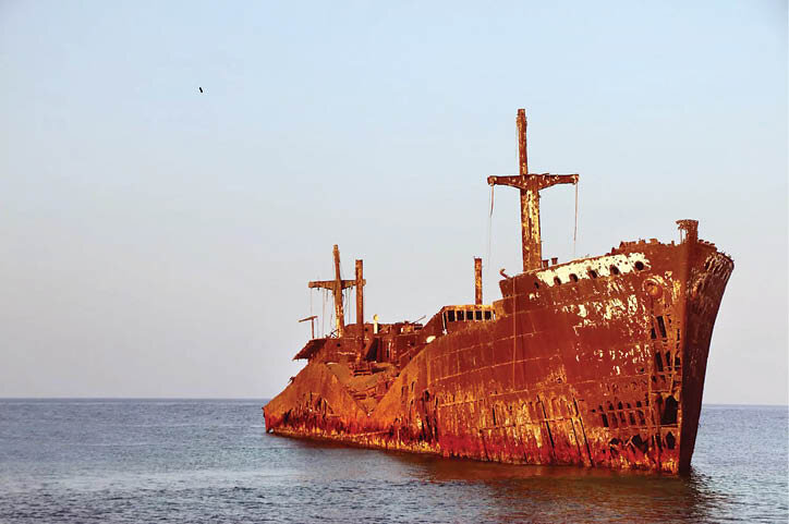 کشتی یونانی در کیش باقی می ماند؟ | نام های ایرانی کشتی یونانی چه بود؟ + عکس های قدیمی