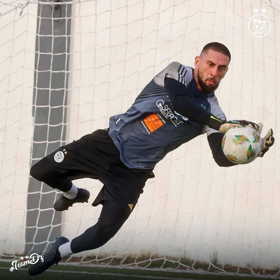 دلبری گندوز از پرسپولیسسها در تمرینات تیم ملی الجزایر | آمادگی خاص چهره محبوب قرمزها