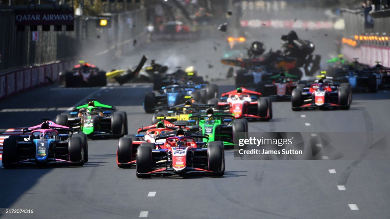 تصادف وحشتناک چندین خودرو در رقابتهای فرمول یک | تصاویر