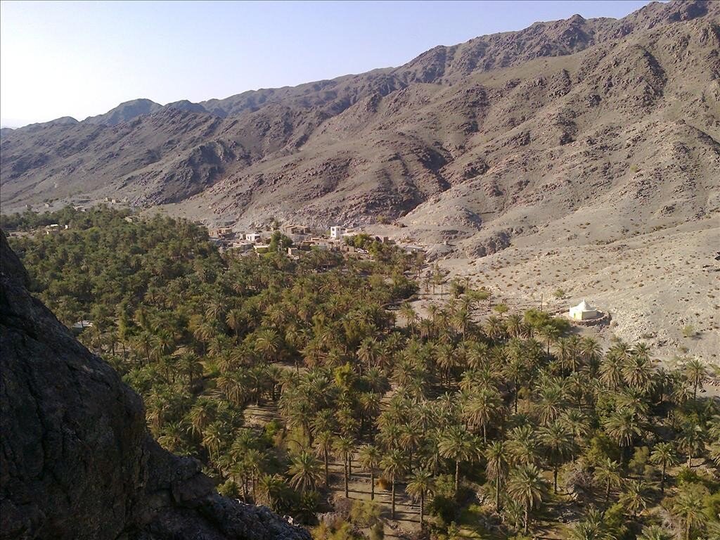 آبشار ۱۲ متری در یک منطقه کویری کرمان + تصاویر و فیلم