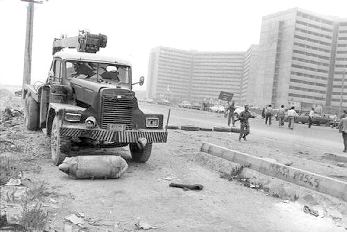 طولانی ترین جنگ خاورمیانه چگونه آغاز شد؟ |  ادعای مالکیت اروندرود و جزایر سهگانه ایران