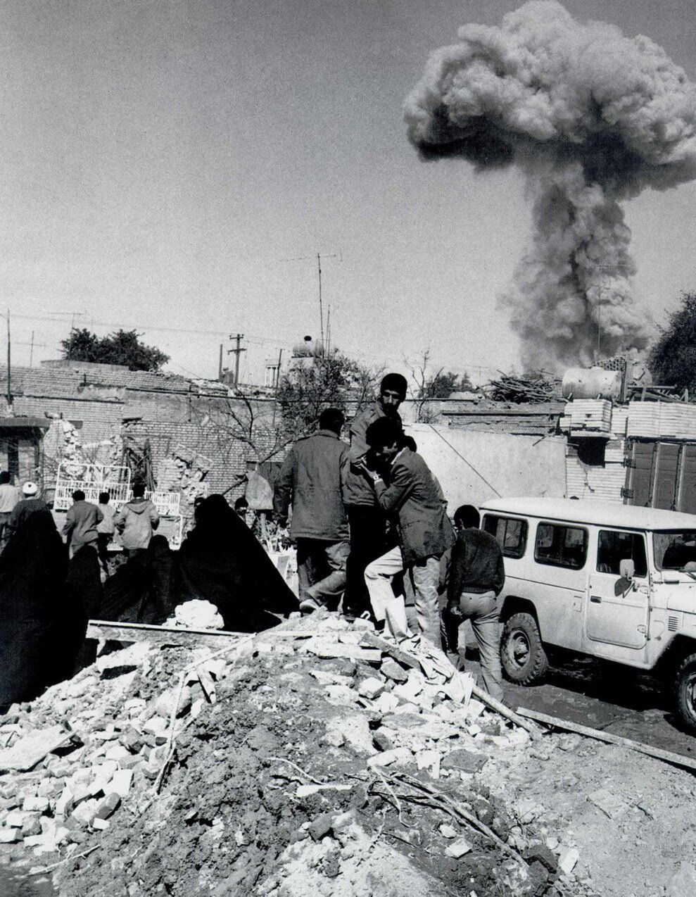 طولانی ترین جنگ خاورمیانه چگونه آغاز شد؟ |  ادعای مالکیت اروندرود و جزایر سهگانه ایران