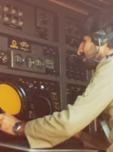 رزمندهای که نخستین هواپیمای عراقی را سرنگون کرد | ماموریت عقربهای ایرانی در جبهههای جنوب چه بود؟