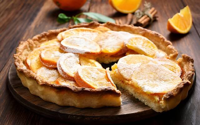طرز تهیه تارت نارنگی ؛ خوشمزهترین دسر پاییزی | چکار کنیم که لبههای تارت نارنگی زیاد قهوهای نشود؟
