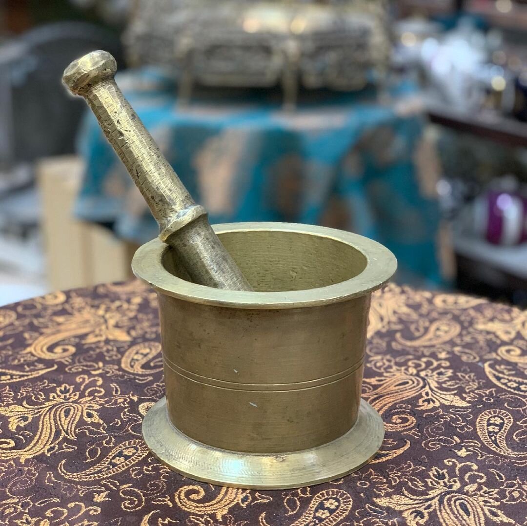 کنسرت توریستهای خارجی با صدای هاون برنجی + فیلم - همشهری آنلاین