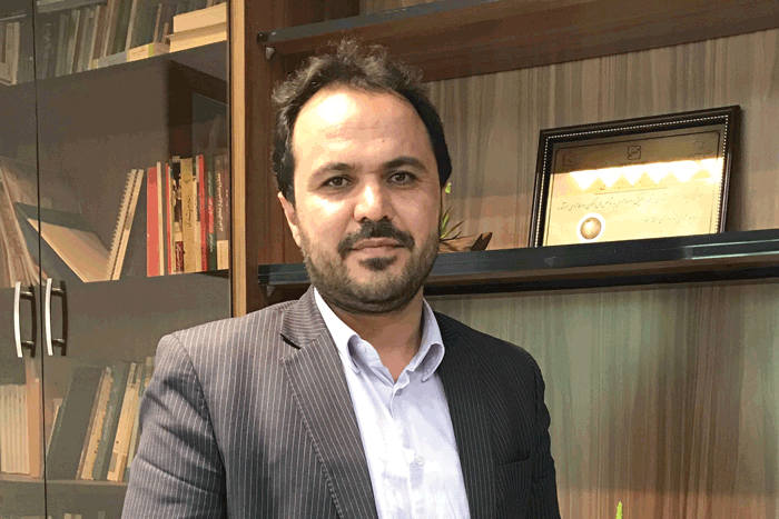 حاج اسلام؛ فاتح قلبها | این پیرمرد شناسنامه منطقه ۱۹ بود