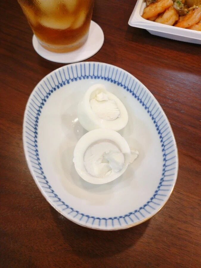 تخم مرغهایی با زرده سفید!