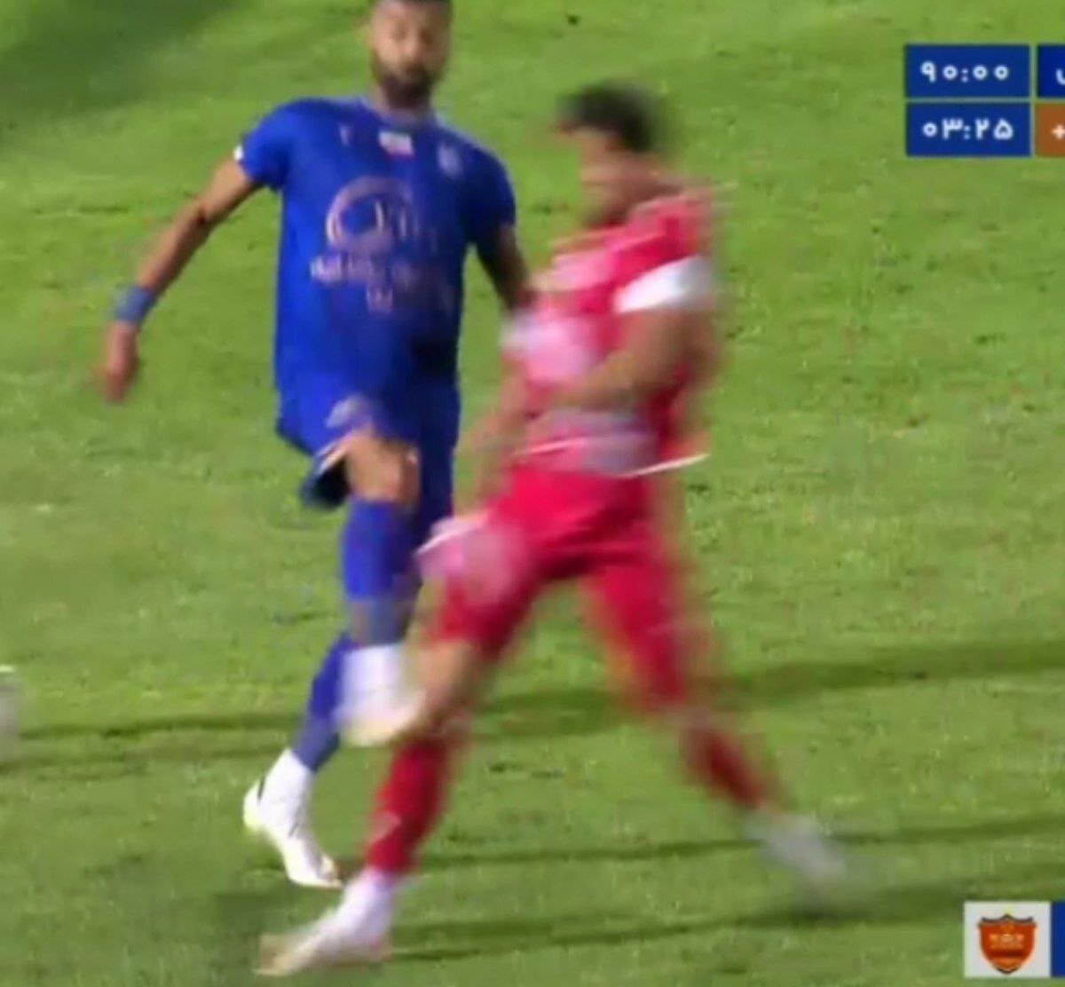 واضحترین تصویر از لحظه پنالتی رامین رضائیان + عکس