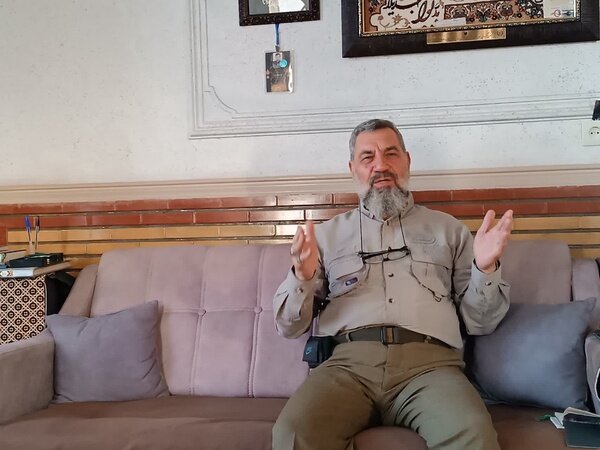 صدام برای سر این فرمانده ۱۰۰میلیون جایزه گذاشت+ تصاویر | یک گلوله به قلب زهرا و یک گلوله به خودت بزن! | ۵دقیقه زودتر عملیات میکردیم صدام را میگرفتیم