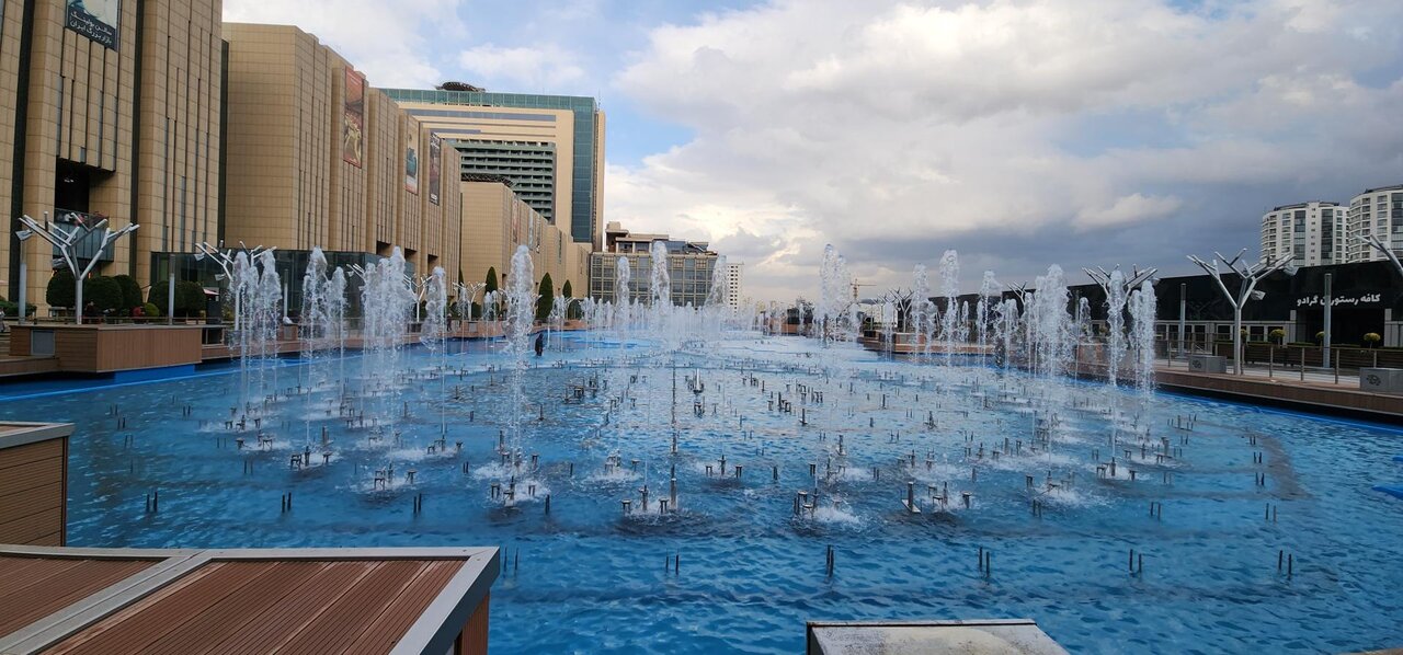 گردش در بزرگترین مرکز تفریحی پایتخت