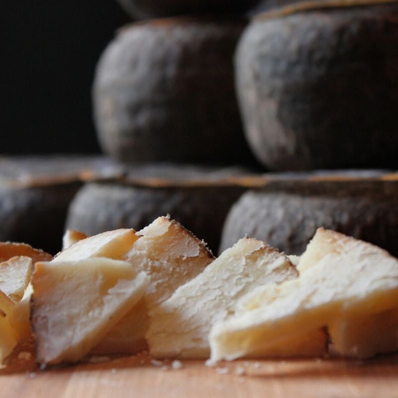 قدیمیترین پنیر جهان بر پیکر مومیاییهای مدفون در گورستان