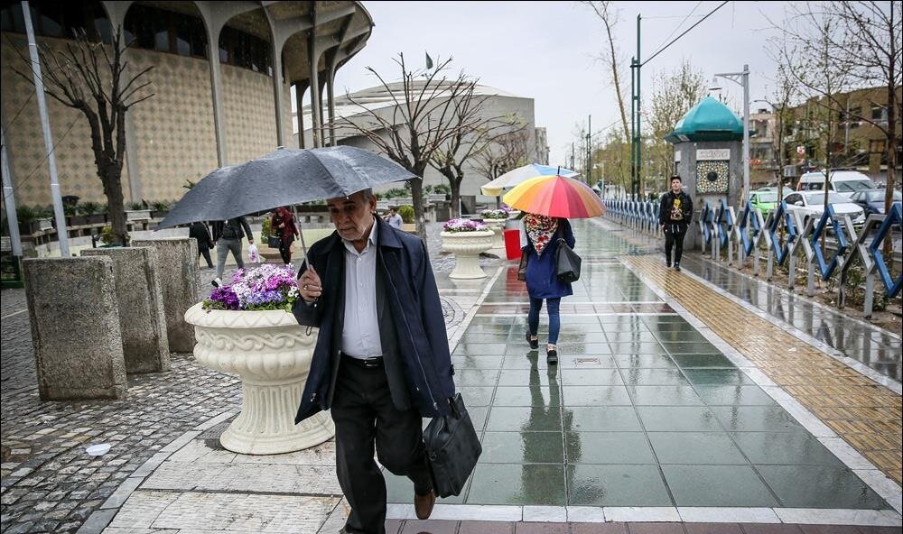  بارندگی در نوار شمالی | افزایش دمای تهران تا پایان هفته 