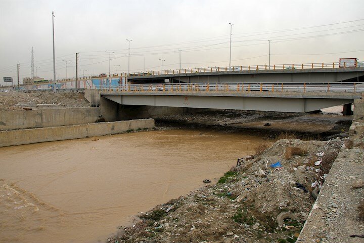 باران تهران به‌سوی کویر می‌رود