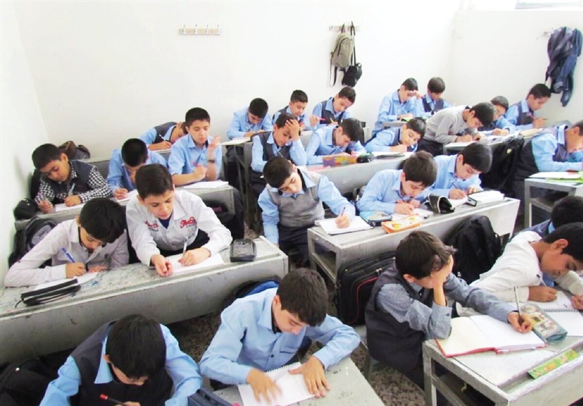 دانش آموزان با این علائم، مدرسه نروند | پاسخ به چند سوال مهم درباره بیماری های فصل مدرسه