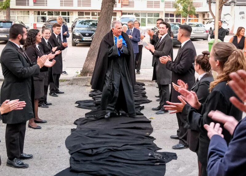 کارلوس کیروش در لباسی که هرگز ندیدهاید! | تصاویر