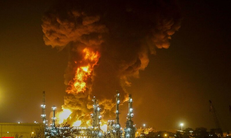 ماجرای مهیبترین آتشسوزی تاریخ تهران | دودی که از قم قابل مشاهده بود