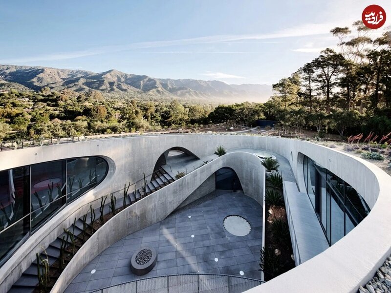 تصاویری از معماری استثنایی خانهای در کالیفرنیا | این ویلای رویایی ساختش ۷ سال طول کشید!