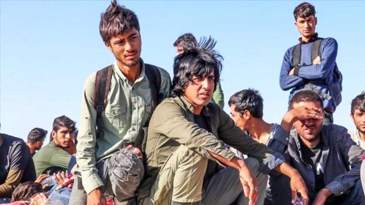 تاریخ خروج مهاجران غیر قانونی افغان از ایران مشخص شد | پیشنهاد عجیب افغانهای مقیم آمریکا، دبی و کانادا به ایران | چرا سازمان ملل پول ایران را نداد؟