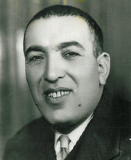 چطور بازار خواربار تهران به دست دریانیها رسید؟