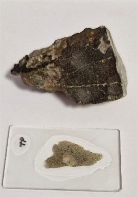 شناسایی یک نمونه نادر شهابسنگ سیارکی در خراسان جنوبی+ عکس