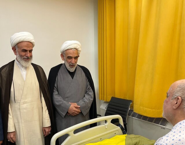 نماینده رهبری