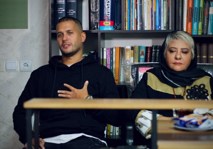 رابعه اسکویی: من در این تئاتر کار میکنم تا جوان شوم!