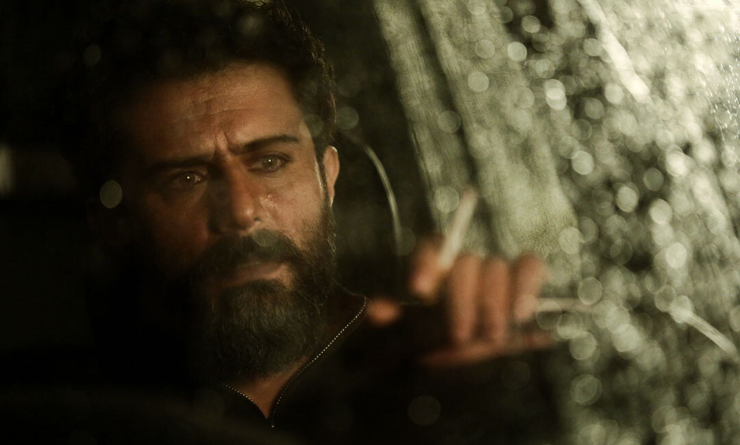 در خانه آخرین بازی الناز شاکردوست و شبنم مقدمی را مقایسه کنید