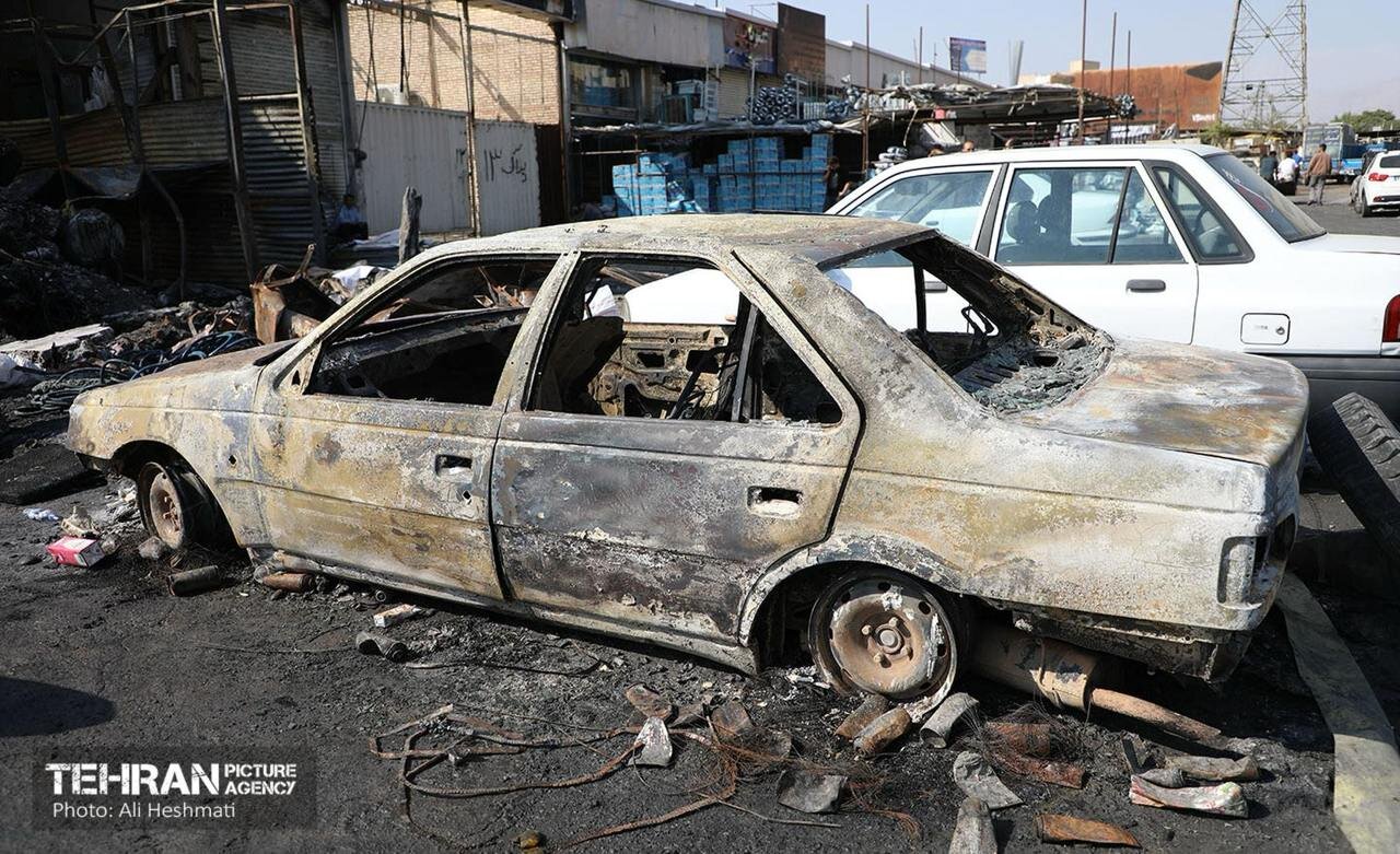 وضعیت بازار آهن شادآباد ۳ روز پس از آتشسوزی | تصاویر