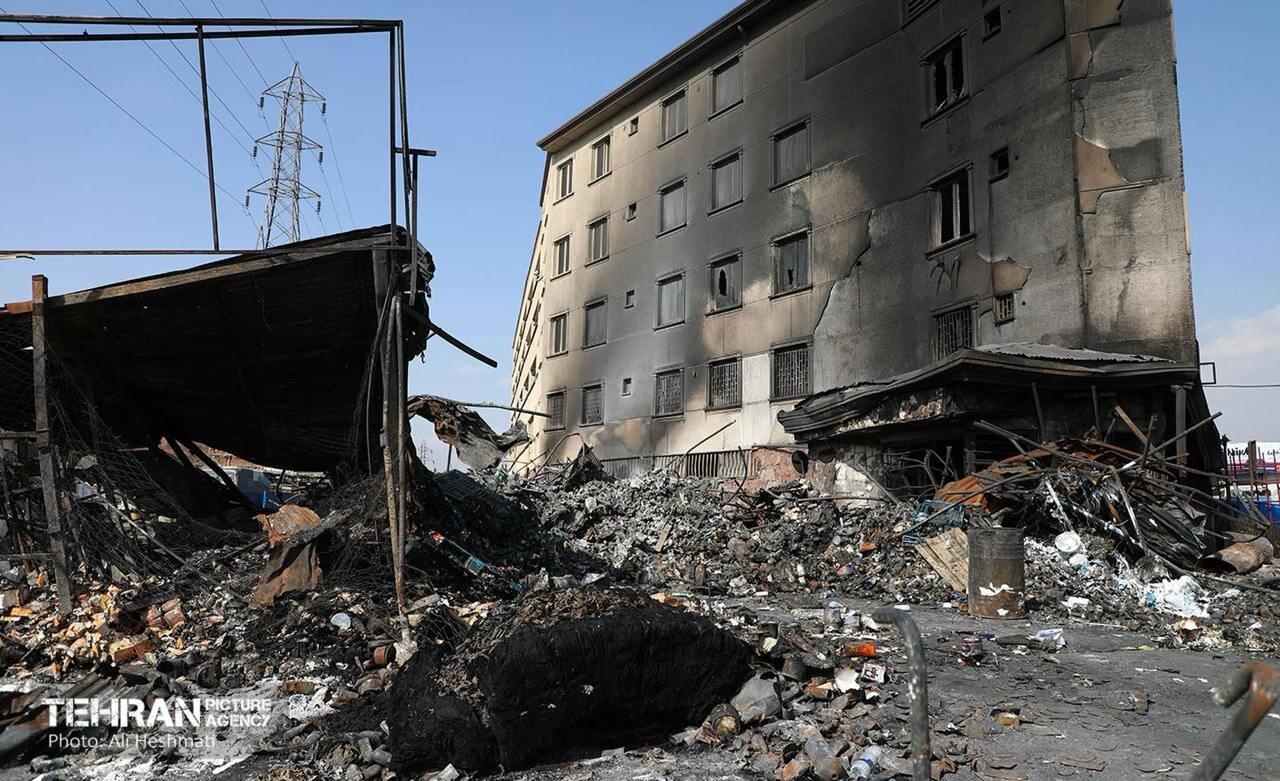 وضعیت بازار آهن شادآباد ۳ روز پس از آتشسوزی | تصاویر