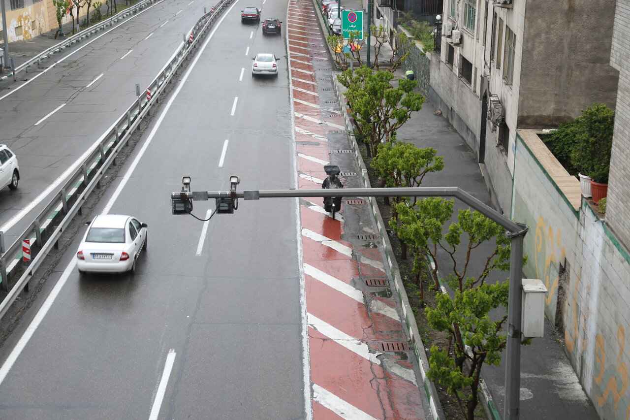 دوربین نظارتی