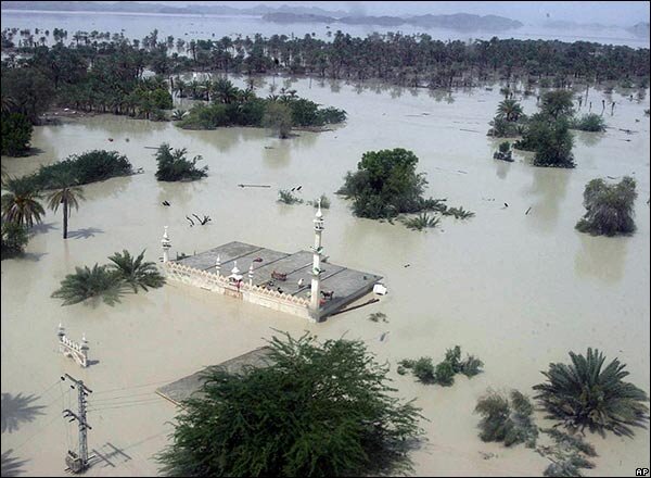 مروری بر بزرگترین و کشندهترین توفانهای تاریخ