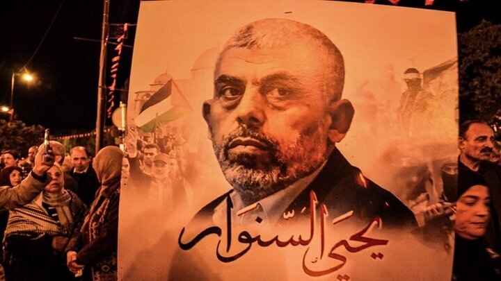 لحظه شلیک تانک‌ به ساختمان محل حضور شهید یحیی سنوار + تصاویر