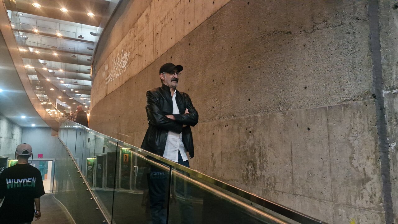 هادی حجازیفر، الناز شاکردوست و بازیگر سریال یاغی در سینما ملت | ببینید