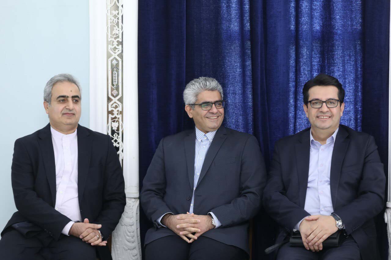 عراقچی امروز به این ۲ کشور سفر می کند | کشورهای منطقه اجازه نمیدهند از فضای آنها برای تعرض به یک کشور اسلامی استفاده شود