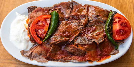 طرز تهیه اسکندر کباب اصیل ترکیهای