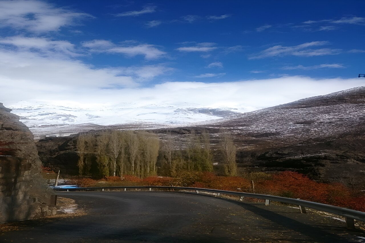 گشت‌وگذار در روستای هنزک و جیرود | در این روستاها به تماشای طبیعت زیبا بنشینید