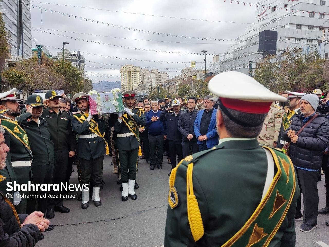 مراسم تشییع پیکر شهید خموشی از شهدای حادثه تروریستی تفتان در مشهد مقدس | تصاویر