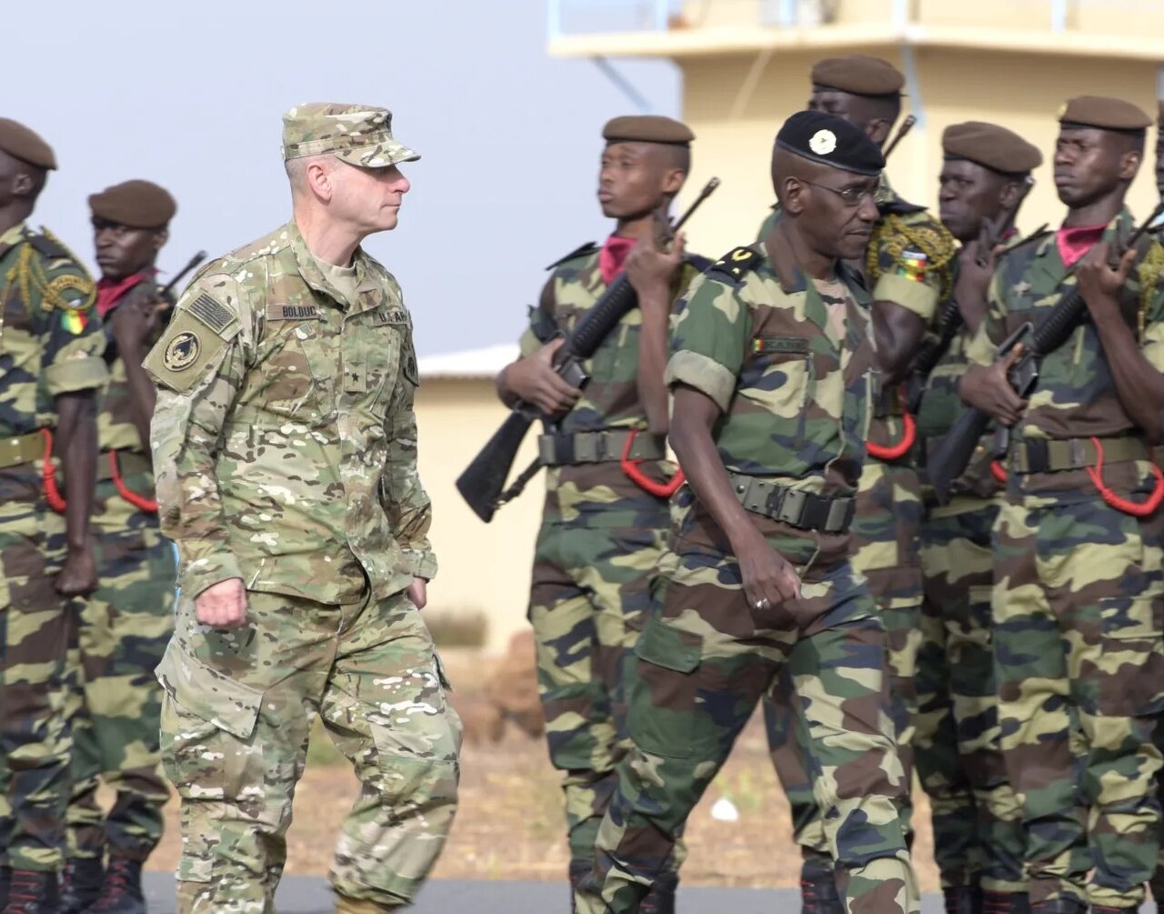 پنتاگون هوش مصنوعی OpenAI را برای چه میخواهد؟