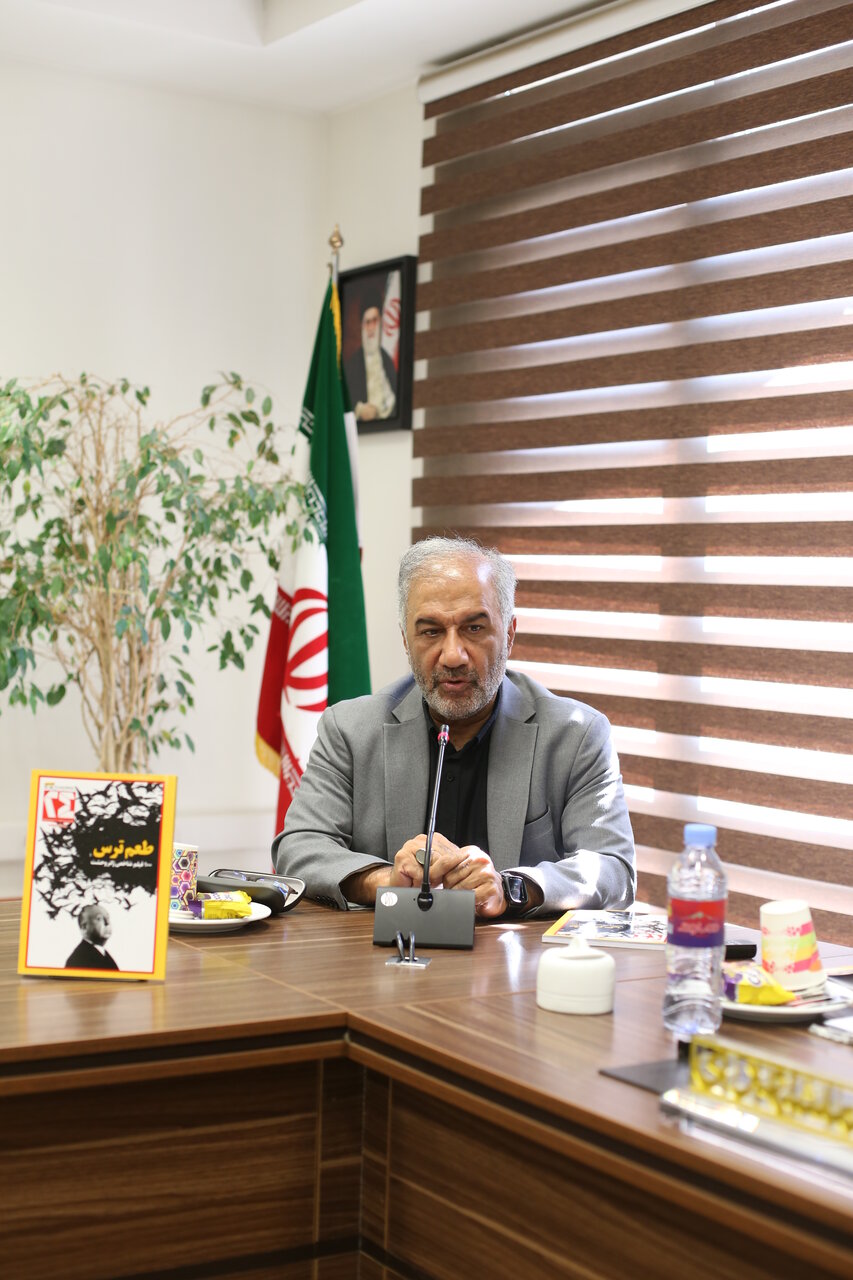 برای ساختارهای نوین در سینمای ایران آماده نیستیم | نتیجه کار فرهنگی فقط نباید خوشحالی از فروش فیلمها باشد